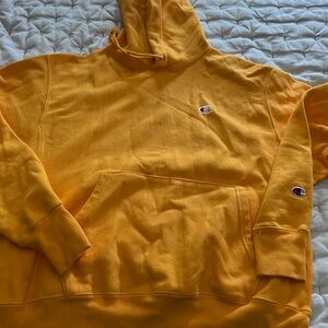 Like new champion hoodie size medium